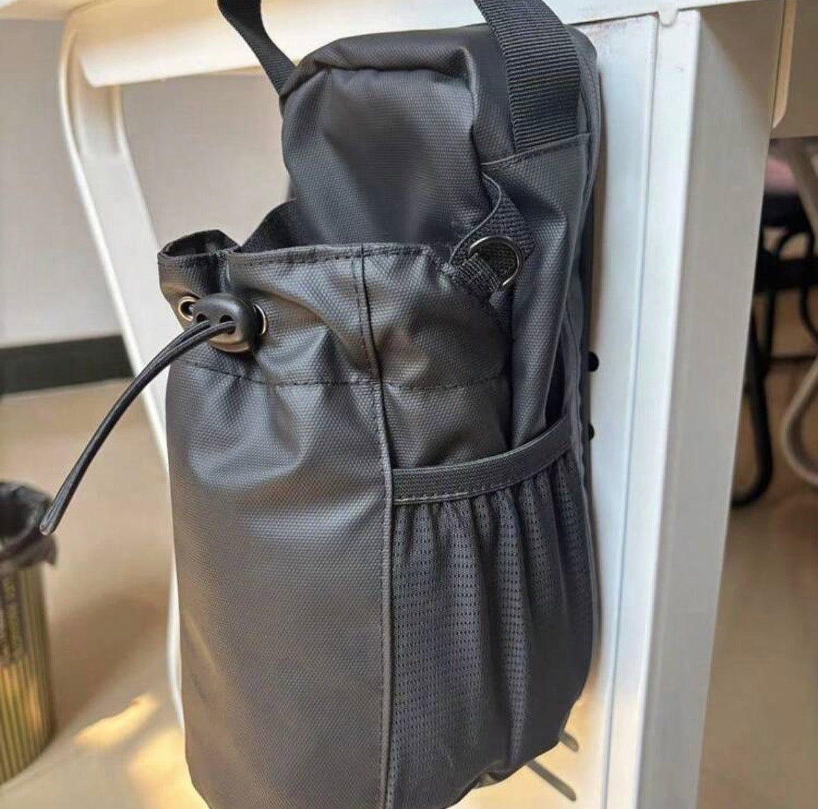 New Fitness Magnetic Water Bottle Bag